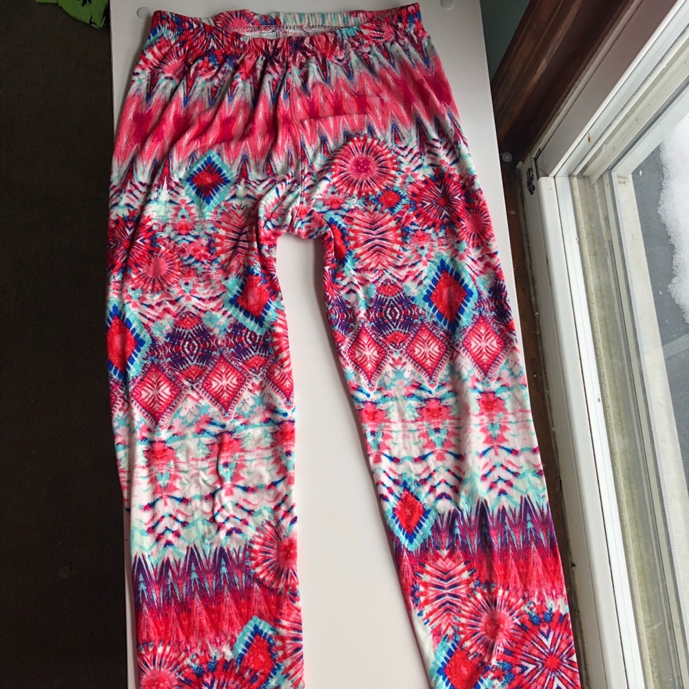 Hot Kiss Patterned Leggings